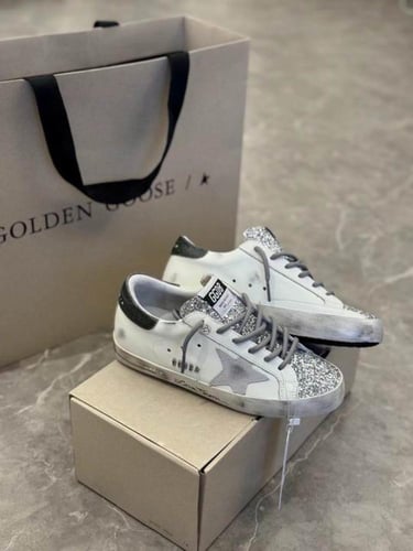 حذاء جولدن جوس Golden Goose