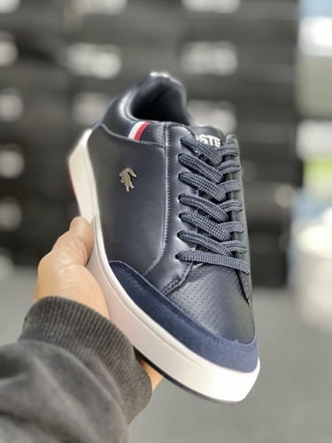 سنيكرز لاكوست