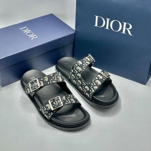 صندل Dior