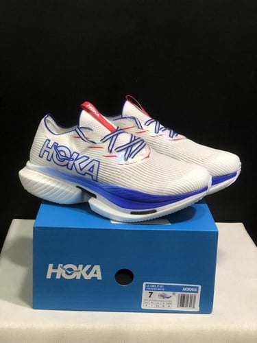 حذاء سنيكرز HOKA One One Cielo X1