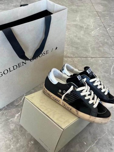 حذاء جولدن جوس Golden Goose
