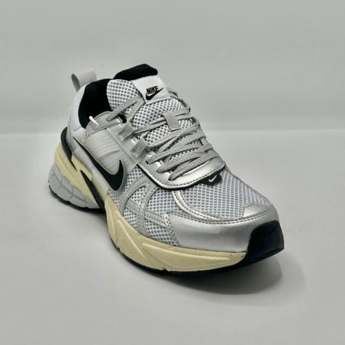 Nike V2K Run