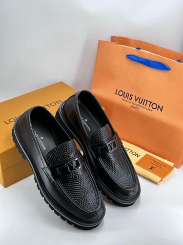 حذاء LV Loafers رسمي