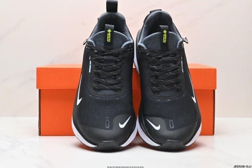 حذاء نايك زوم اكس Nike React x