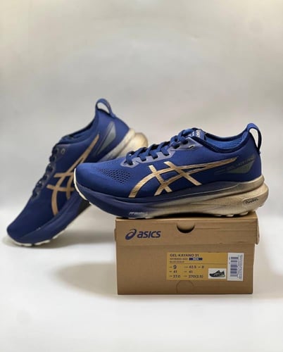 ASICS GEL-Kayano 31 Sneakers Gray with White and B...