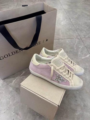 حذاء جولدن جوس Golden Goose