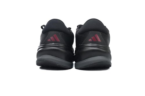 حذاء الترا بوست super nova