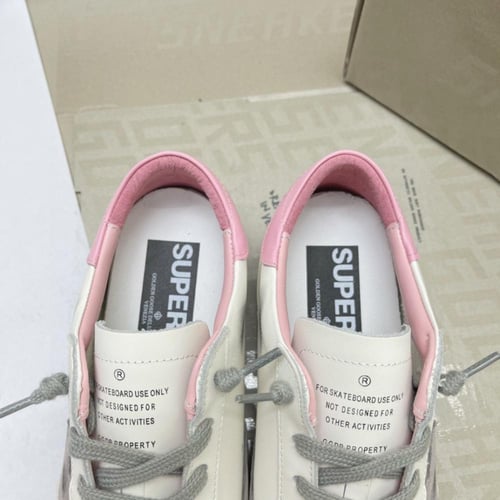 Golden goose Superstar distressed lace-up sneakers