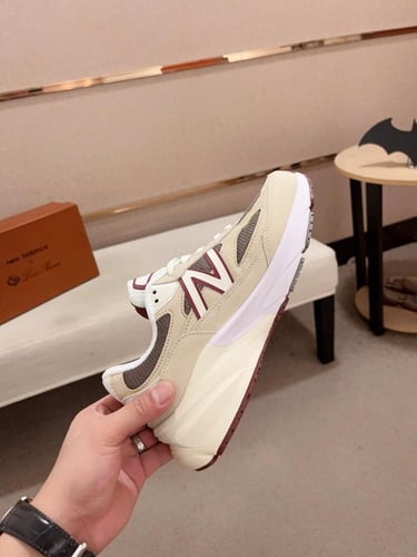 نيوبالانس Loro Piana