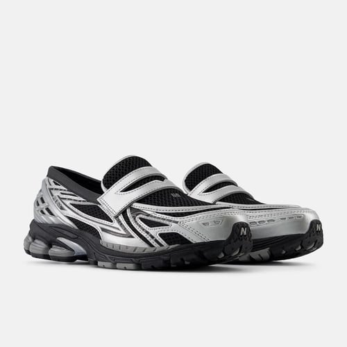 New Balance 1906L loafer Silver Metallic with Blac...