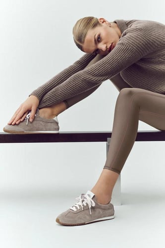 Alo Yoga Sunset Sneaker Alpine Cocoa