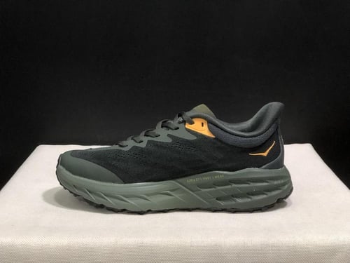 حذاء سنيكرز هوكا HOKA Speedgoat 5
