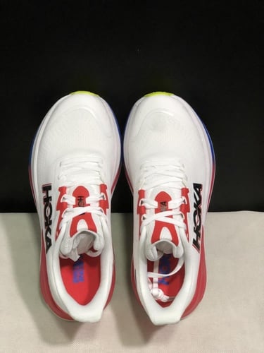 حذاء سنيكرز HOKA One One SKYWARD X