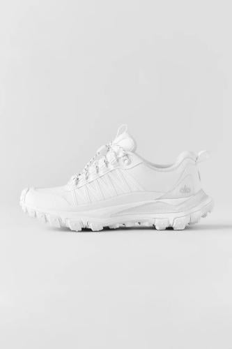 ALO Trail White