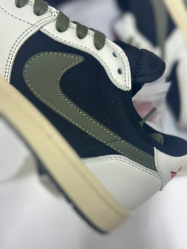 Jordan x Travis Scott Air Jordan 1 Low OG SP