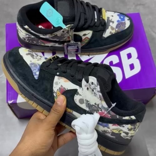 Nike SB Dunk Low Supreme Rammellzee