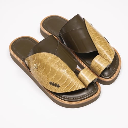 ساق نعام بيج مع زيتي