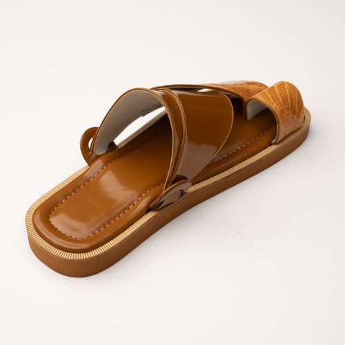 ساق نعام عسلي