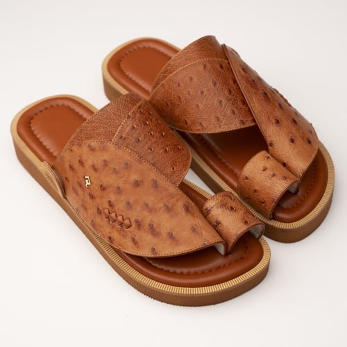 جلد نعام اشقر