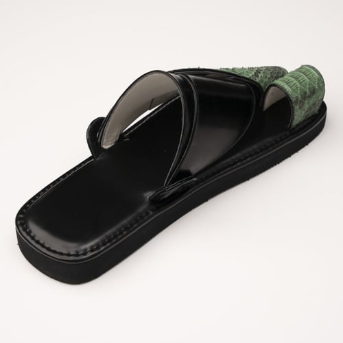 جلد ثعبان اخضر مموج مع اسود