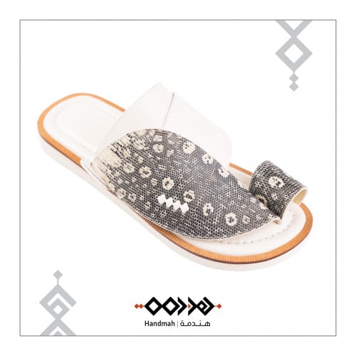 جلد لزرد ابيض طبيعي