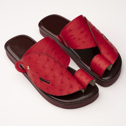 جلد نعام احمر مع عودي