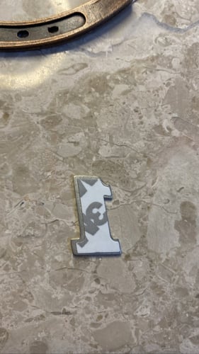 شارة 1 السعودية