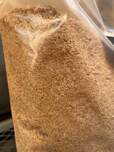 نشارة خشب تفاح للتدخين 1KG