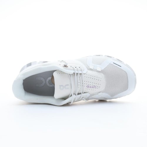 On Running Cloud 5 white Shoes