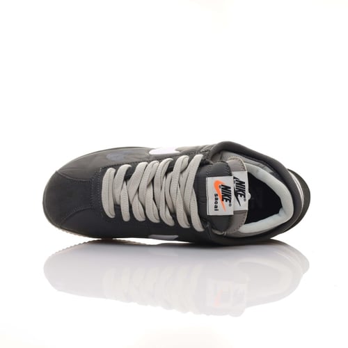 NIKE SACAI نايكي ساكاي