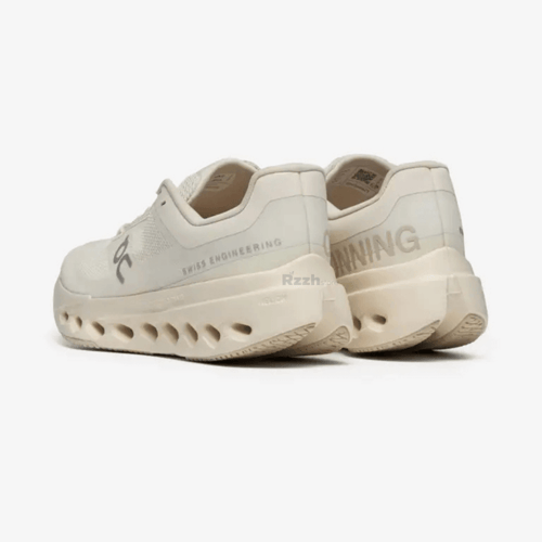 On Running Cloudsurfer – Off White