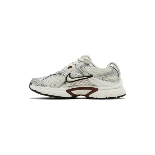 حذاء نايك V5 RNR كريمي وبني – Nike V5 RNR Sail/Fauna Brown