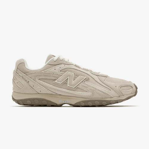 New Balance 204L Sneakers – Beige × Timberwolf