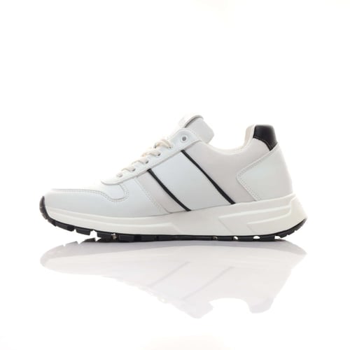 حذاء برادا براكس