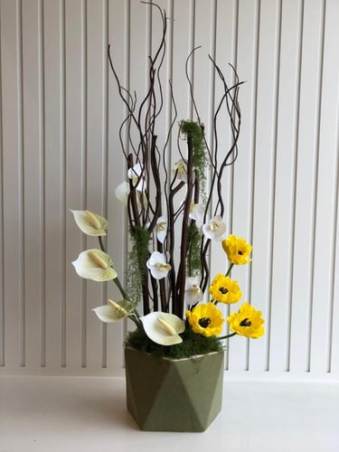 فازة بالورد