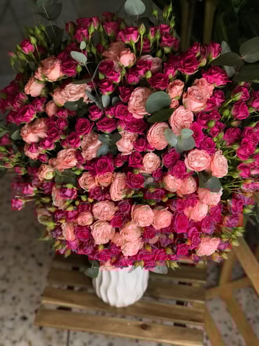 فازة بالورد