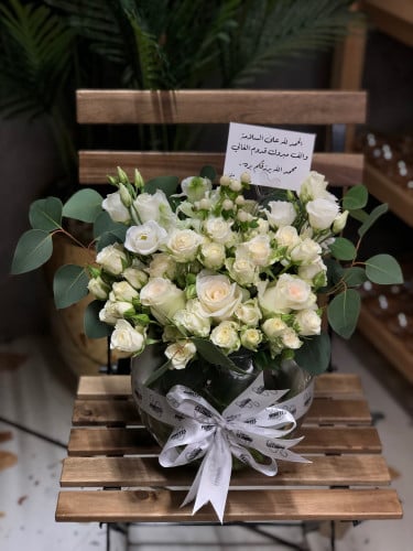 فازة بالورد