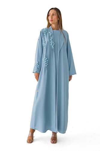 عباية سماوي كريب بتطريز مع فستان - Aria