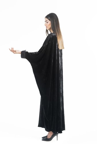 عباية شتوية سوداء بشت بقماش مخمل - Laria