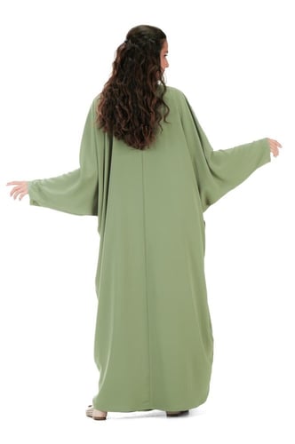 عباية خضراء كريب مع فستان بنقشات مميزة - Manda II