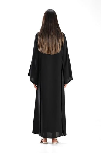 عباية سوداء عملية بربطة أمامية - Berna