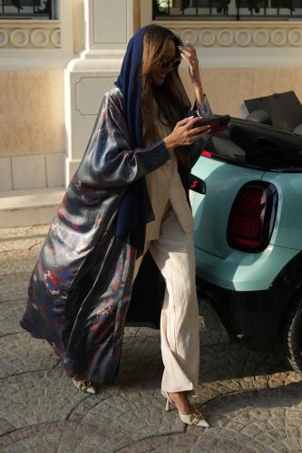 عباية بشت فاخرة وأنيقة - Your Shades