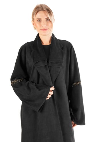 عباية شتوية سوداء شمواه بتطريز على الاكمام