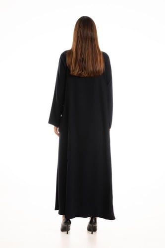 عباية سوداء فاخرة مطرزة بالخرز والخيوط - Sina