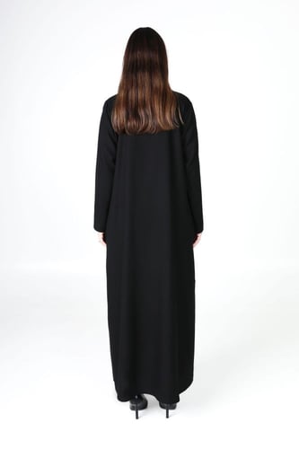 عباية بليزر سوداء سادة كريب بجيوب أمامية - Queen o...