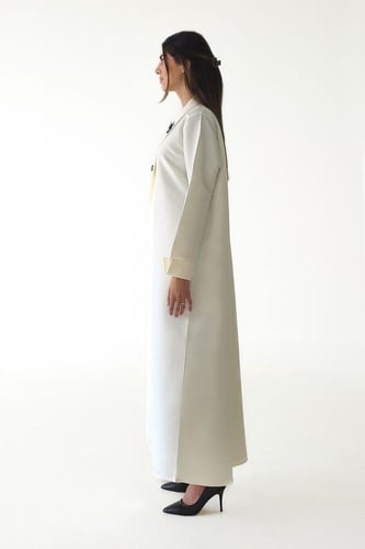 عباية بليزر أوف وايت تفته مطرزة تطريز ناعم - Rosab...