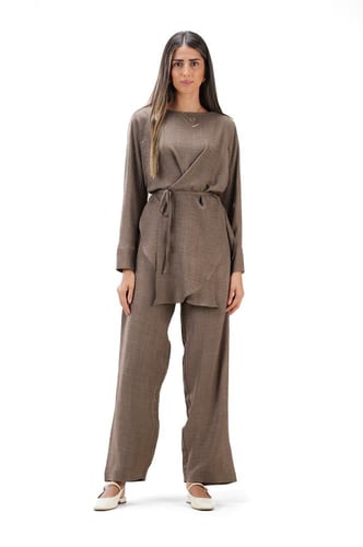 بلوزة مع بنطلون بني صيفي عملي وراقي - Ayar