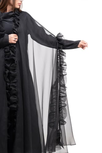 عباية سوداء اورقنزا فاخرة مع فستان - Ruffles
