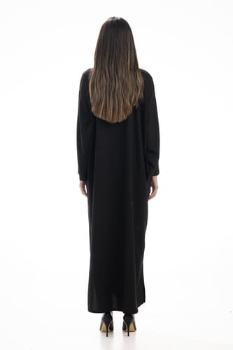 عباية سوداء كريب سادة بمرد داخلي وجيوب مخفية - Que...