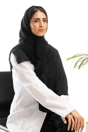 طرحة ليزر سوداء سادة ( المقاس المعتاد )